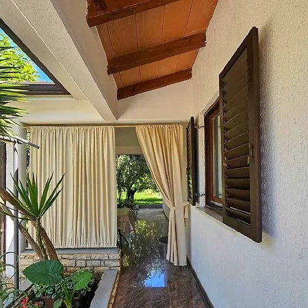 Mediterranes Und Hundefreundliches Nur 650 Meter Zum Strand Apartman *